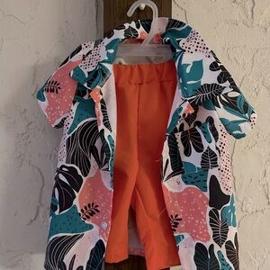 Hawaiian style boys outfit size 4T